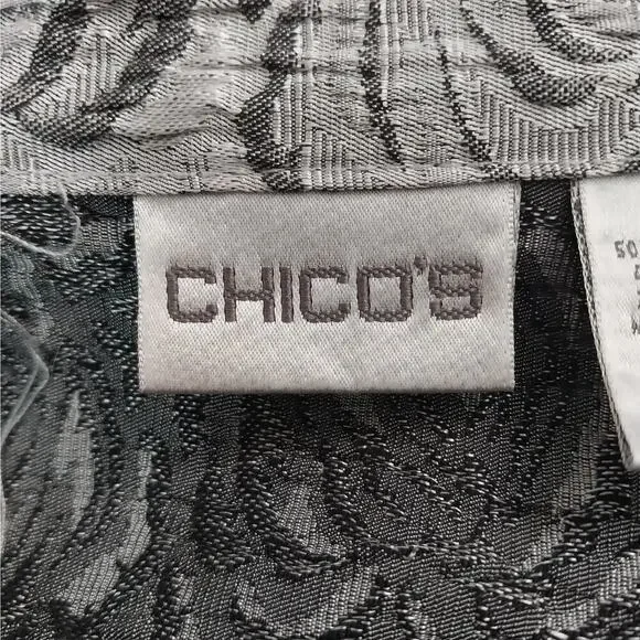 NWOT! CHICO'S! GRAY & SILVER ROSETTE PATTERN TAPESTRY STYLE JACKET, TOP! SZ 14 - Picture 7 of 10
